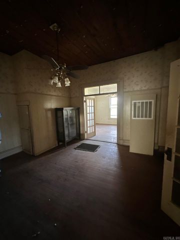 325 Grove Street, Hot Springs, AR 71901