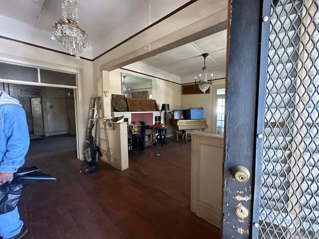 325 Grove Street, Hot Springs, AR 71901