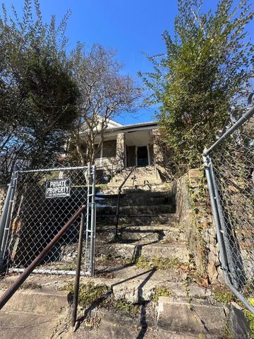 325 Grove Street, Hot Springs, AR 71901