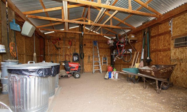 6557 N Kings Highway, Douglas, AZ 85607