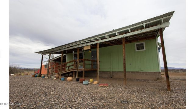 6557 N Kings Highway, Douglas, AZ 85607