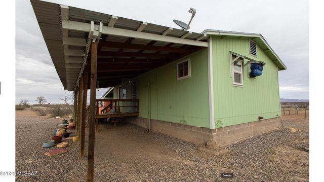 6557 N Kings Highway, Douglas, AZ 85607