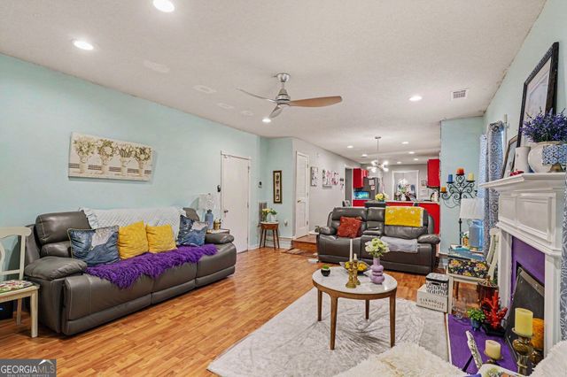 925 Reda Court, Mcdonough, GA 30253