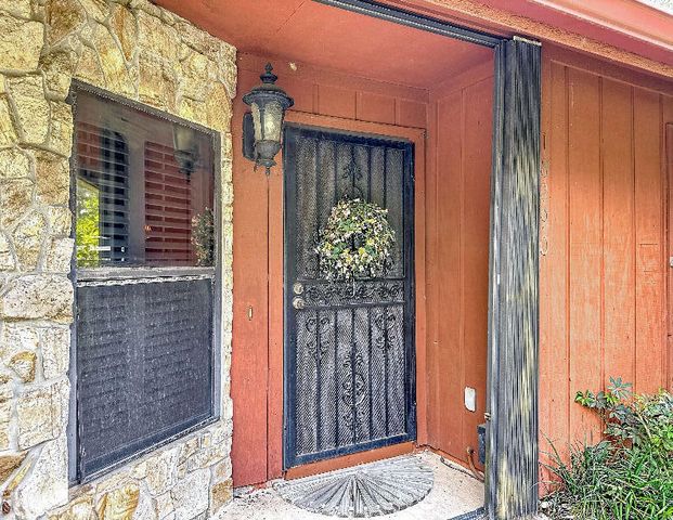 18290 127th Drive N, Jupiter, FL 33478