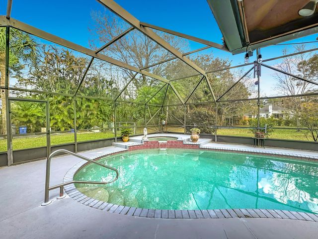 18290 127th Drive N, Jupiter, FL 33478