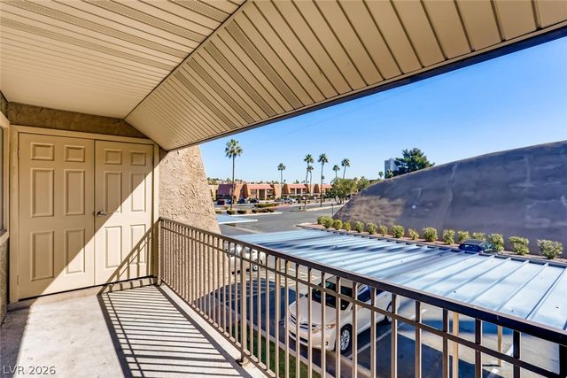 5229 Indian River Drive 240, Las Vegas, NV 89103