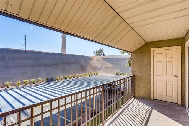 5229 Indian River Drive 240, Las Vegas, NV 89103