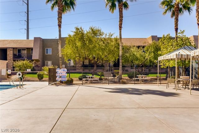 5229 Indian River Drive 240, Las Vegas, NV 89103