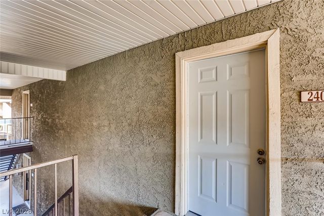 5229 Indian River Drive 240, Las Vegas, NV 89103