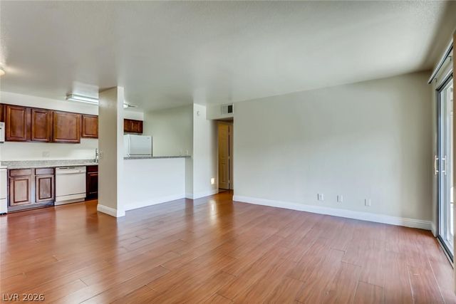 5229 Indian River Drive 240, Las Vegas, NV 89103