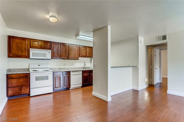 5229 Indian River Drive 240, Las Vegas, NV 89103