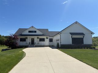 4649 Hidden Ridge Drive, Hudsonville, MI 49426
