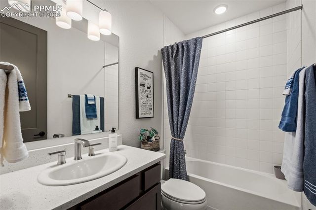 8980 Frolic View, Colorado Springs, CO 80924