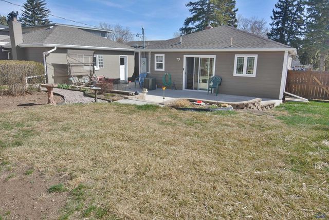 1109 N 7TH ST, Rapid City, SD 57701