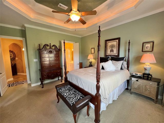 102 Pintail Drive, Clute, TX 77531