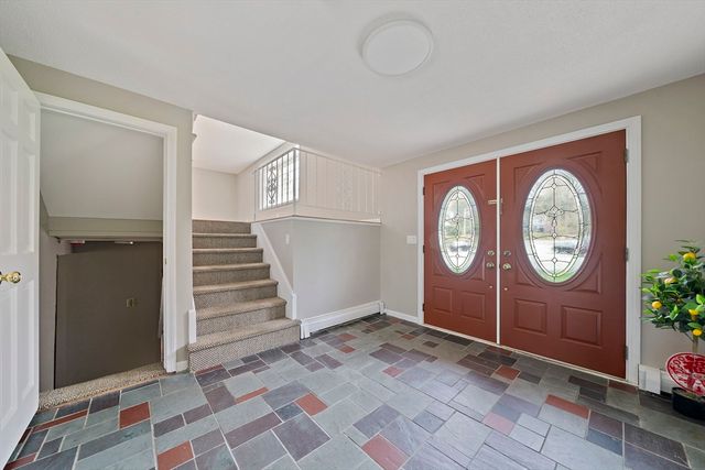84 Poulos Rd, Braintree, MA 02184