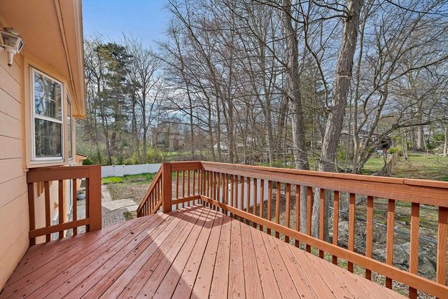 84 Poulos Rd, Braintree, MA 02184