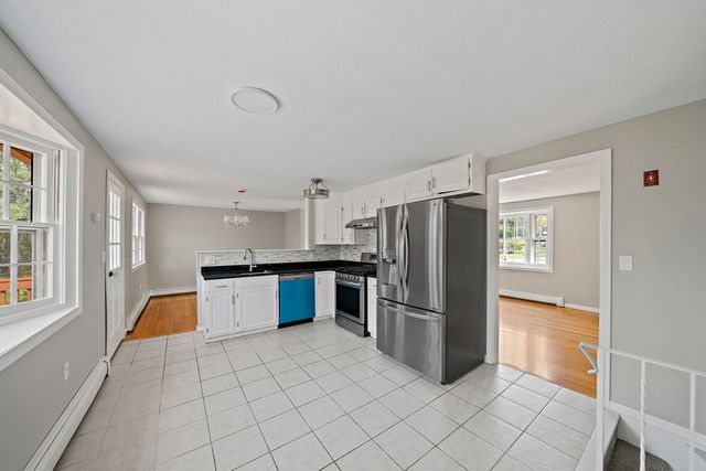 84 Poulos Rd, Braintree, MA 02184
