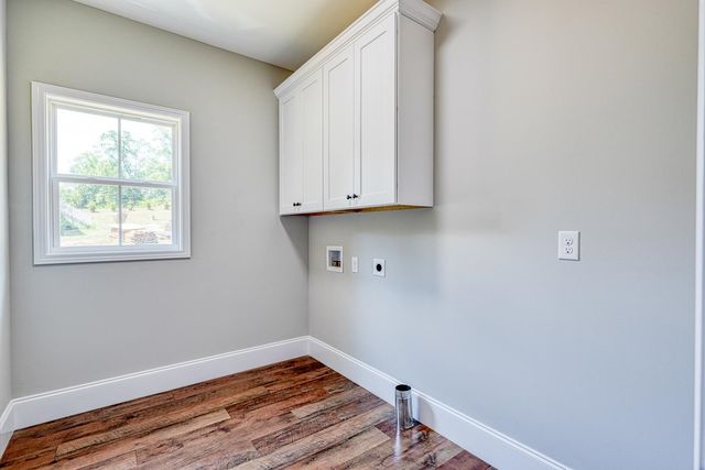 82 Old School House Road, Spartanburg, SC 29307