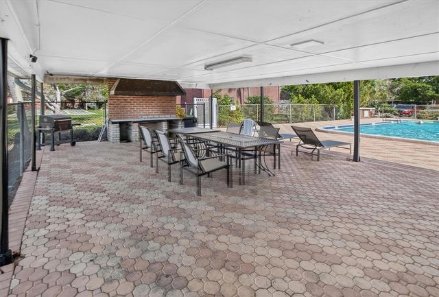 8522 10TH STREET N D, St Petersburg, FL 33702