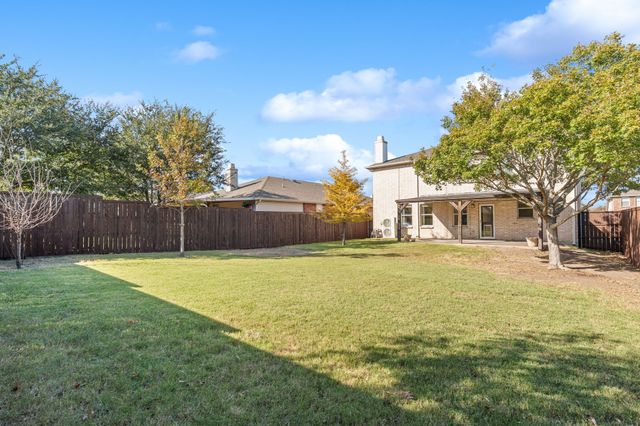 1121 Annie Oakley Drive, Anna, TX 75409