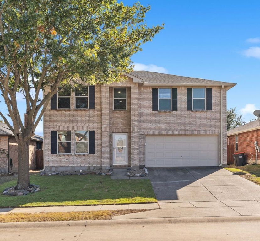 1121 Annie Oakley Drive, Anna, TX 75409