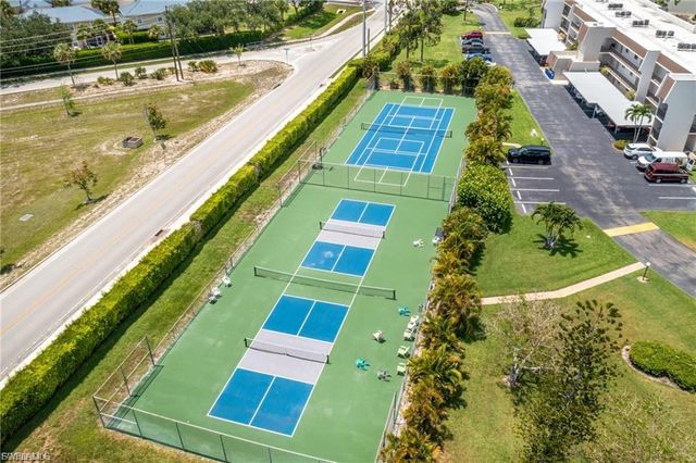 25804 Cockleshell DR # 117, Bonita Springs, FL 34135