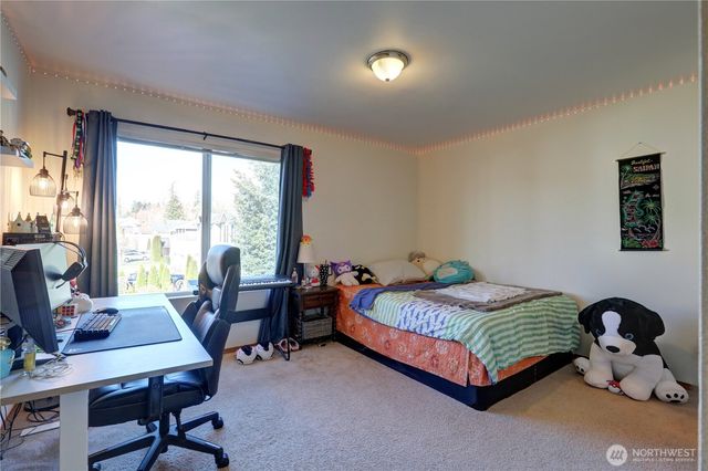 29704 SE 217th pl se, Kent, WA 98042