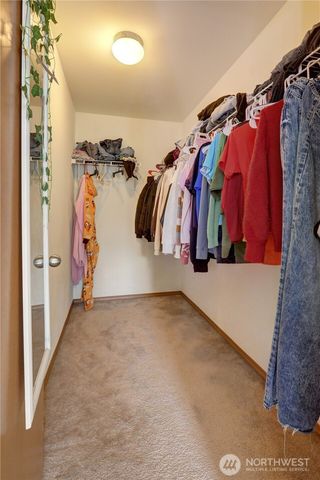 29704 SE 217th pl se, Kent, WA 98042