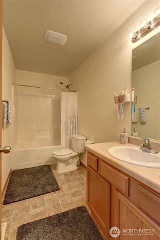 29704 SE 217th pl se, Kent, WA 98042