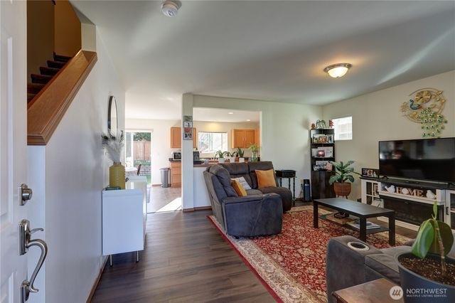 29704 SE 217th pl se, Kent, WA 98042