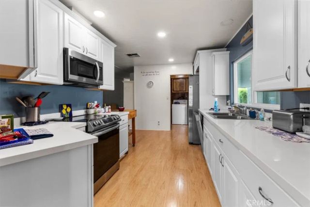 16222 Monterey 300, Huntington Beach, CA 92649