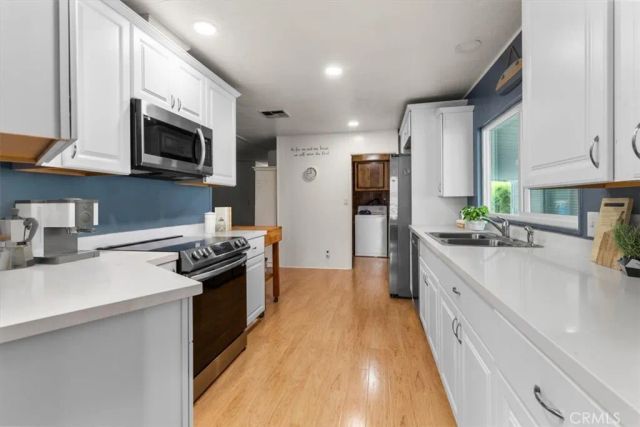 16222 Monterey 300, Huntington Beach, CA 92649