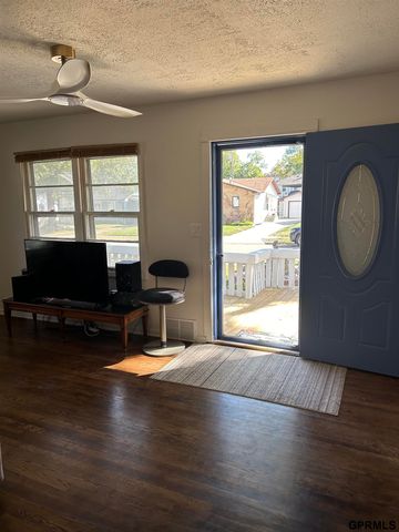 4868 S 53 Street, Omaha, NE 68117