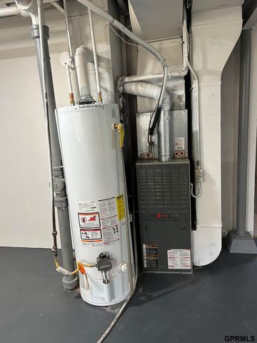 4868 S 53 Street, Omaha, NE 68117