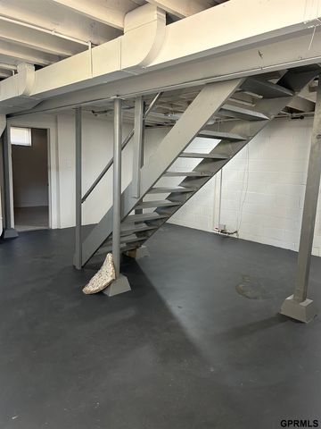 4868 S 53 Street, Omaha, NE 68117