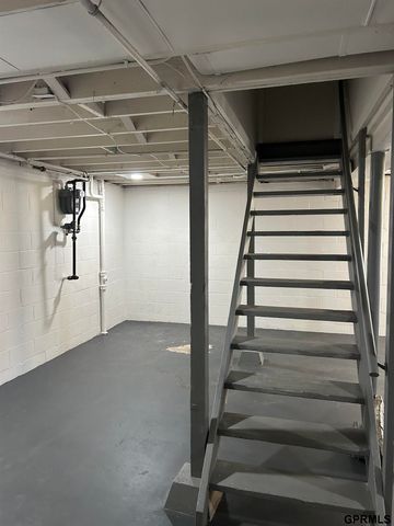 4868 S 53 Street, Omaha, NE 68117