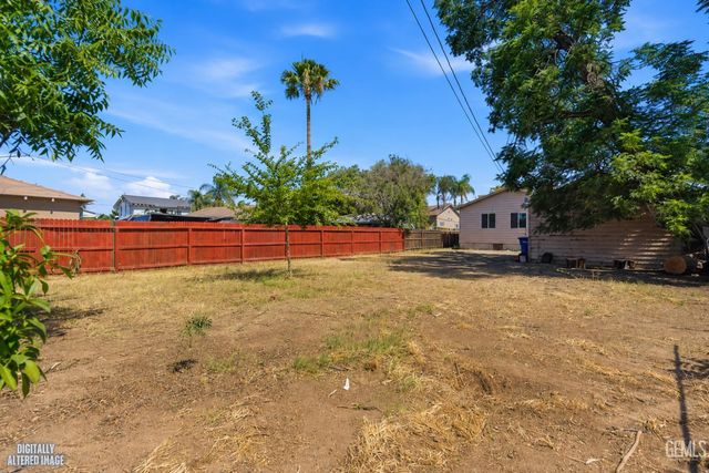 2225 Quincy Drive, Bakersfield, CA 93306