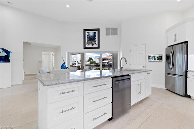 2668 SE 19th AVE, Cape Coral, FL 33904