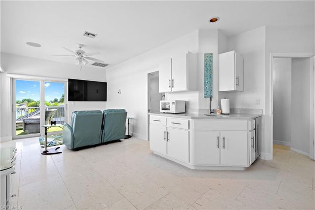 2668 SE 19th AVE, Cape Coral, FL 33904