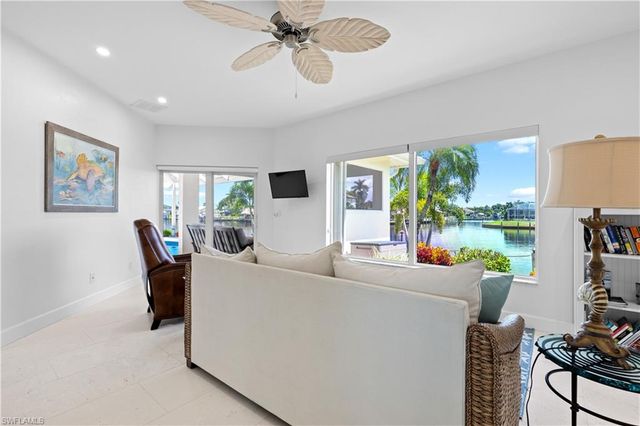 2668 SE 19th AVE, Cape Coral, FL 33904