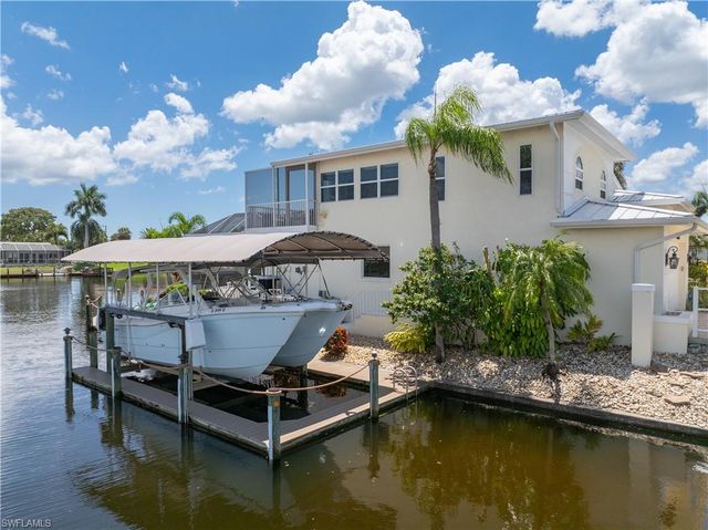 2668 SE 19th AVE, Cape Coral, FL 33904