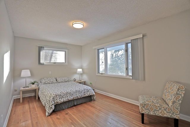 1789 Alameda Street, Roseville, MN 55113