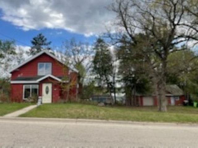 119 W PARK STREET, Neshkoro, WI 54960