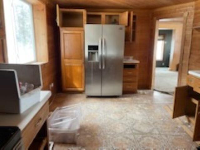 119 W PARK STREET, Neshkoro, WI 54960