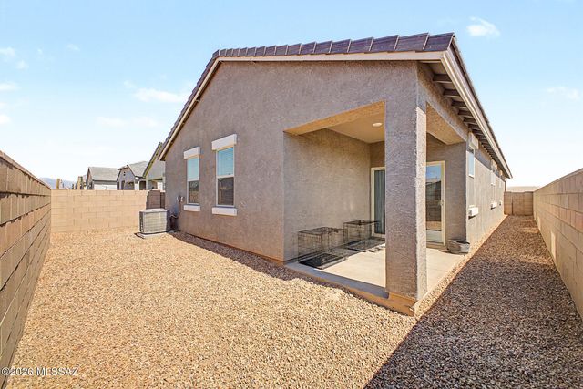10502 W Thetford Lane, Marana, AZ 85653