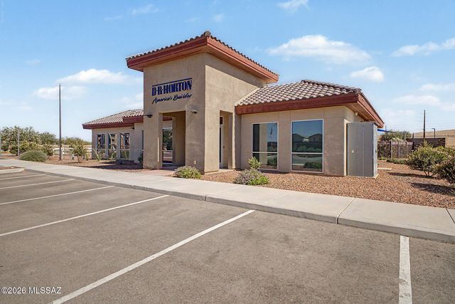 10502 W Thetford Lane, Marana, AZ 85653