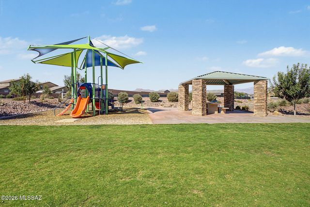 10502 W Thetford Lane, Marana, AZ 85653