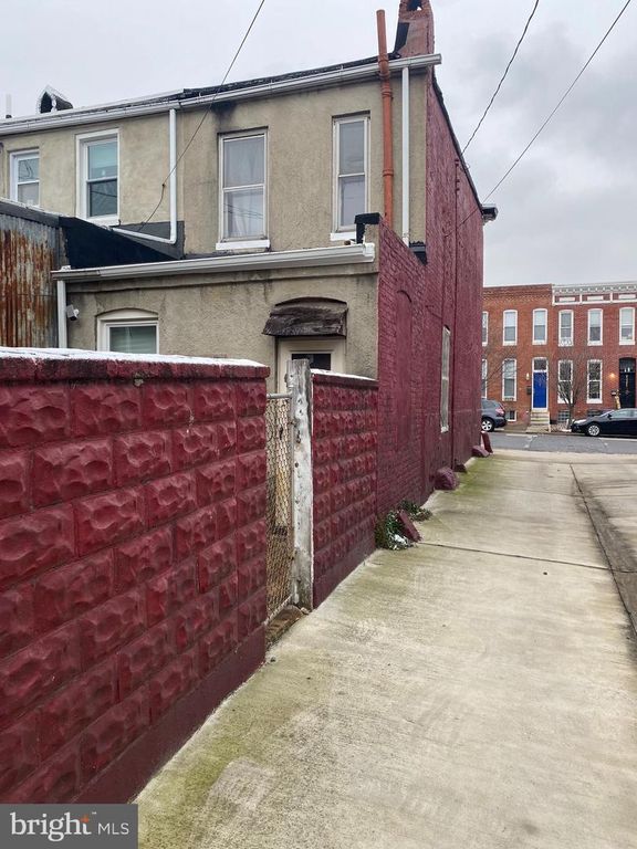 Image 5 of property listing at 211 COLLINGTON AVE, Baltimore, MD 21231