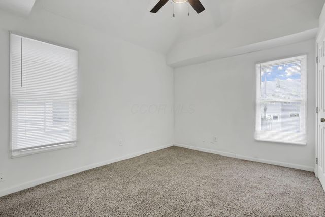 39 W Ramlow Alley, Columbus, OH 43202